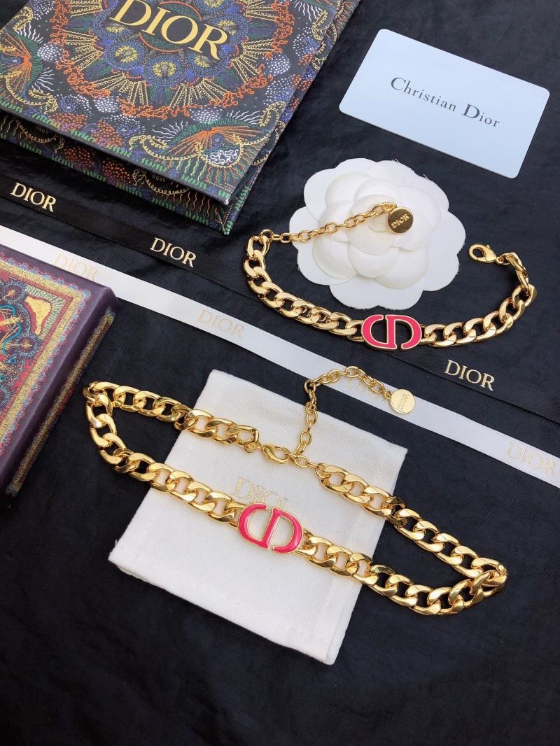 Christian Dior Necklaces